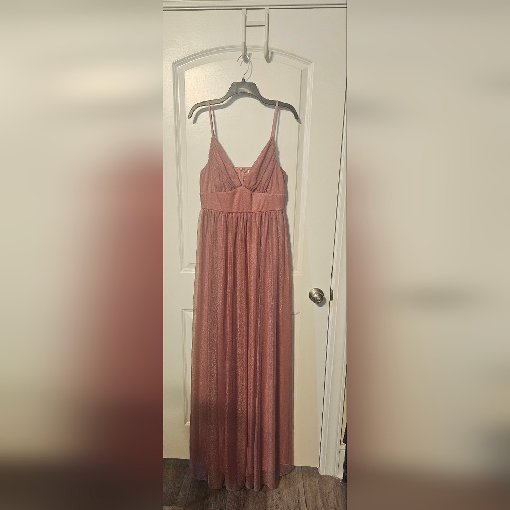 Never Worn Elegant Pink Mauve Maxi Dress. Size XL